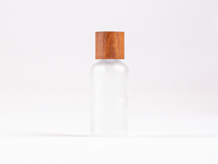 Glasflasche-mit-Schraubverschluss-Tropfmontur-Bambus