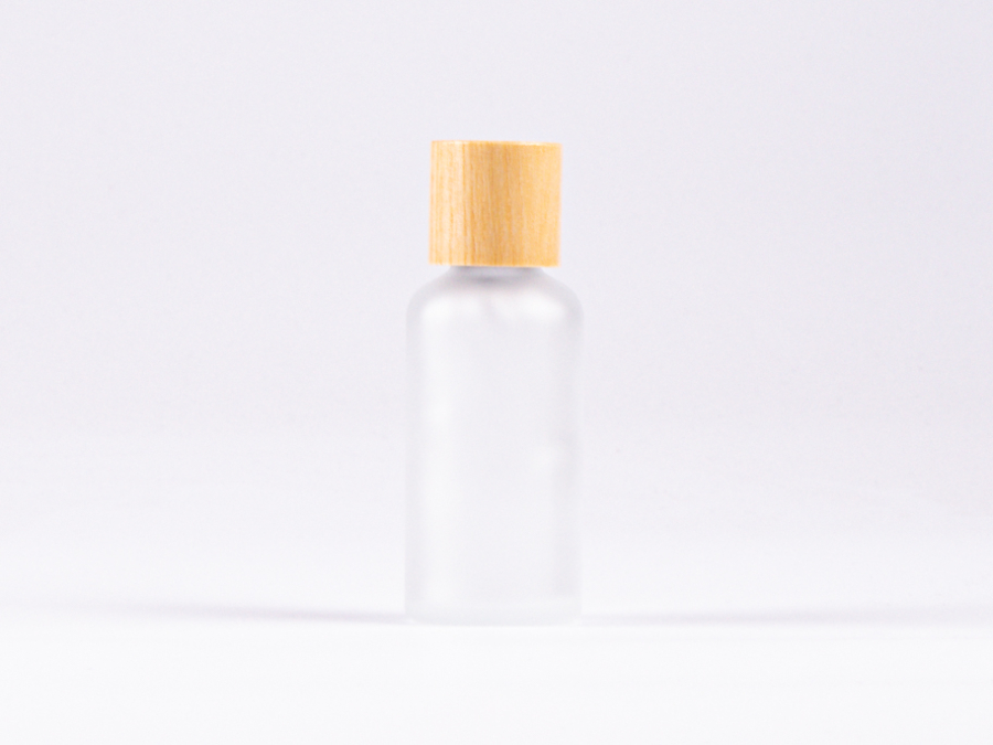 Glasflasche-mit-Schraubverschluss-Tropfmontur-Bambus