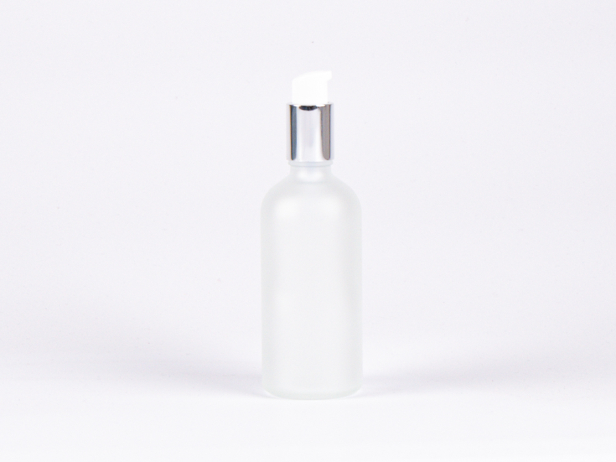 kosmetikflasche-schwarz-gold-100ml-dispenser