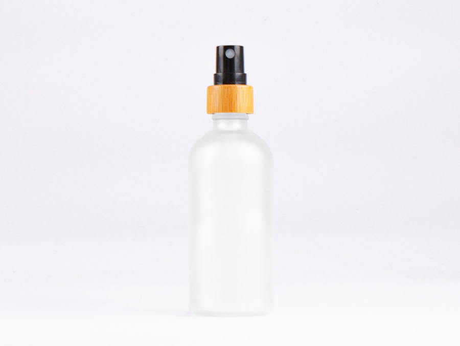 säuremattierte Flasche 100ml, mit Zerstäuber Bambus