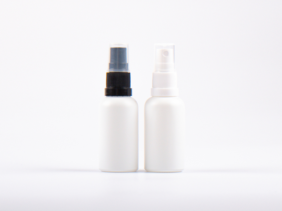 Weissglasflasche 50ml, mit Zerstäuber Kunststoff