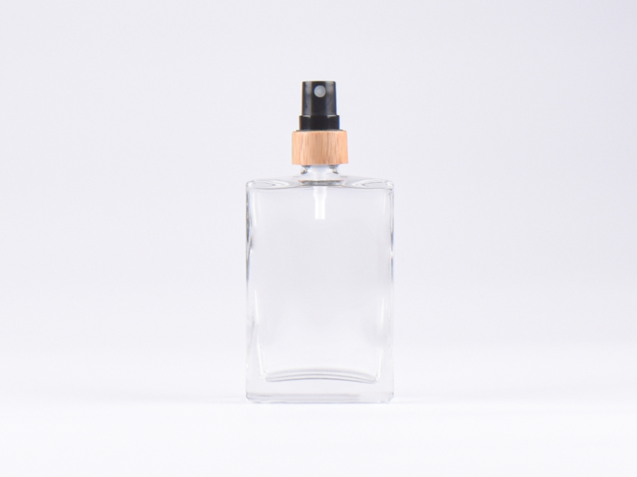 Klarglasflasche "Miro" 100ml, mit Zerstäuber Bambus