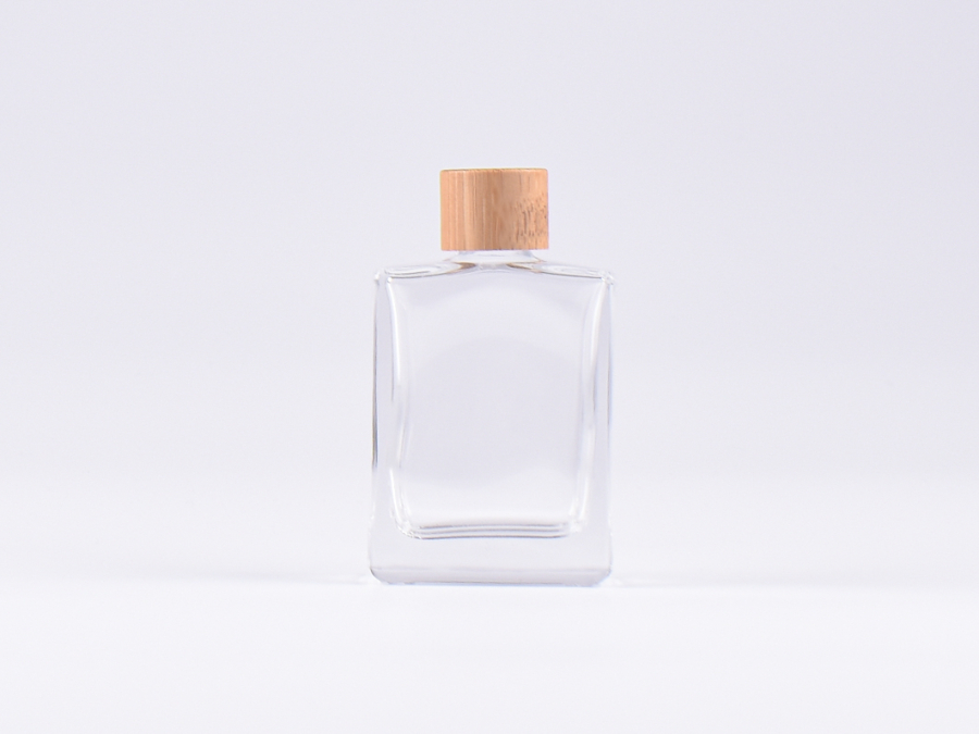 Klarglasflasche "Miro" 50ml, mit Tropfmontur Bambus