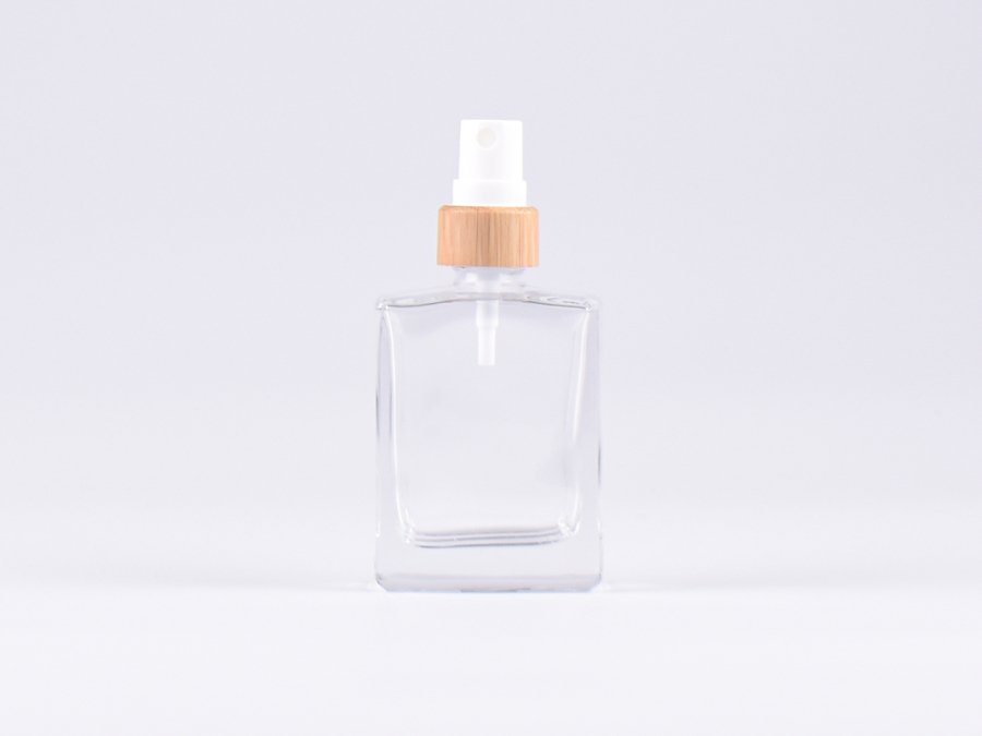 Klarglasflasche "Miro" 50ml, mit Zerstäuber Bambus