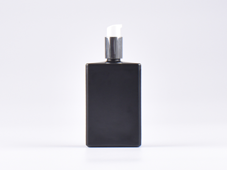 Schwarzglasflasche "Miro" 100ml, mit Lotionspumpe Aluminium, 4 Color
