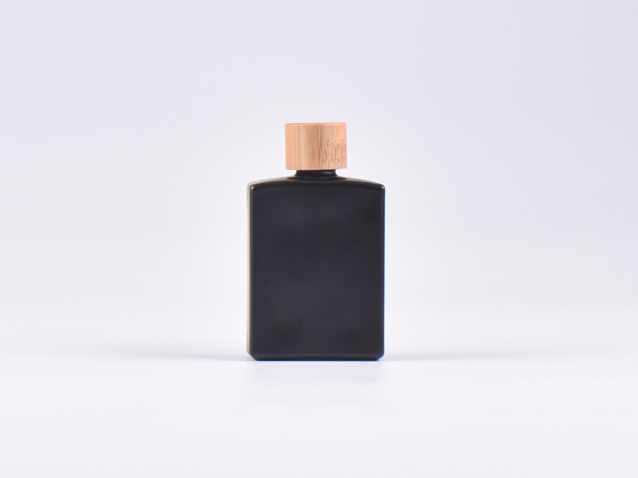 Schwarzglasflasche "Miro" 50ml, mit Schraubverschluss Bambus
