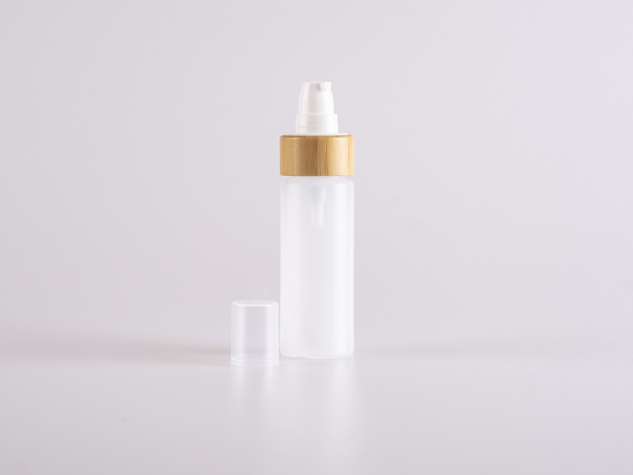 Flasche "Nasa" 50ml, LDPE, mit Lotionspumpe Bambus