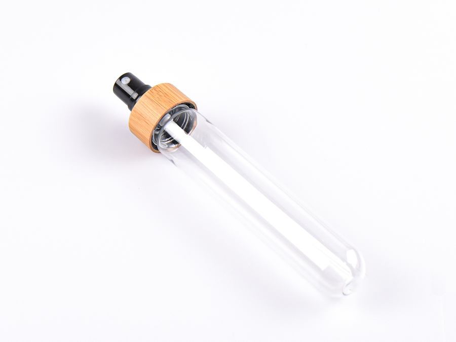 PET Röhrchen, 80ml, mit Zerstäuber Bambus