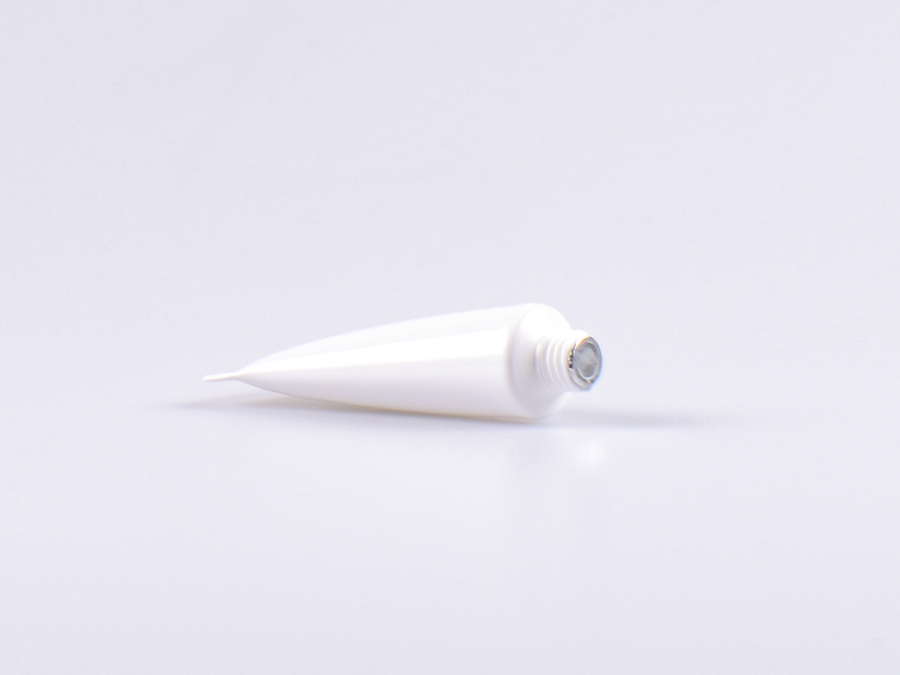 Kosmetiktube 10ml, weiss-glanz