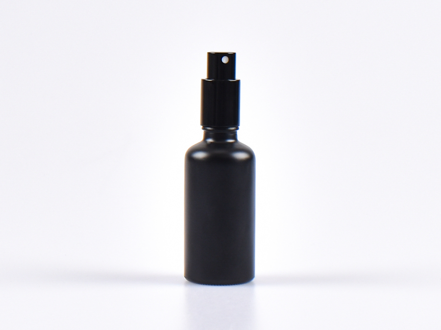 kosmetikflasche-schwarzmatt-glas