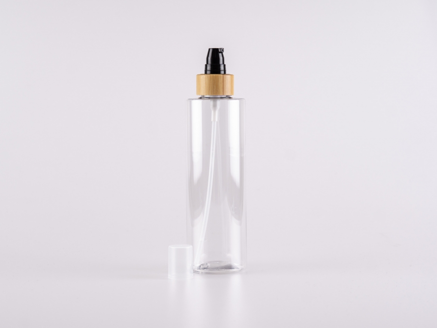 PET Flasche "Sharp" 250ml, mit Lotionspumpe Bambus
