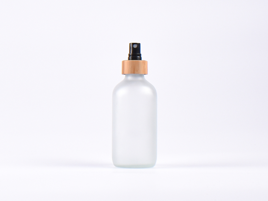 Glasflasche säuremattiert, 250ml, mit Zerstäuber Bambus