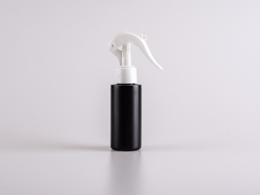 Flasche "Tara" 100ml, matt-schwarz, mit Triggerpumpe