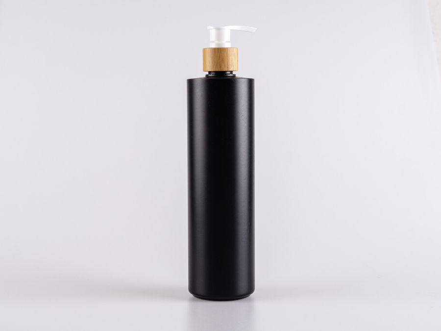 Flasche "Tara" 450ml, matt-schwarz, mit Dispenser Bambus
