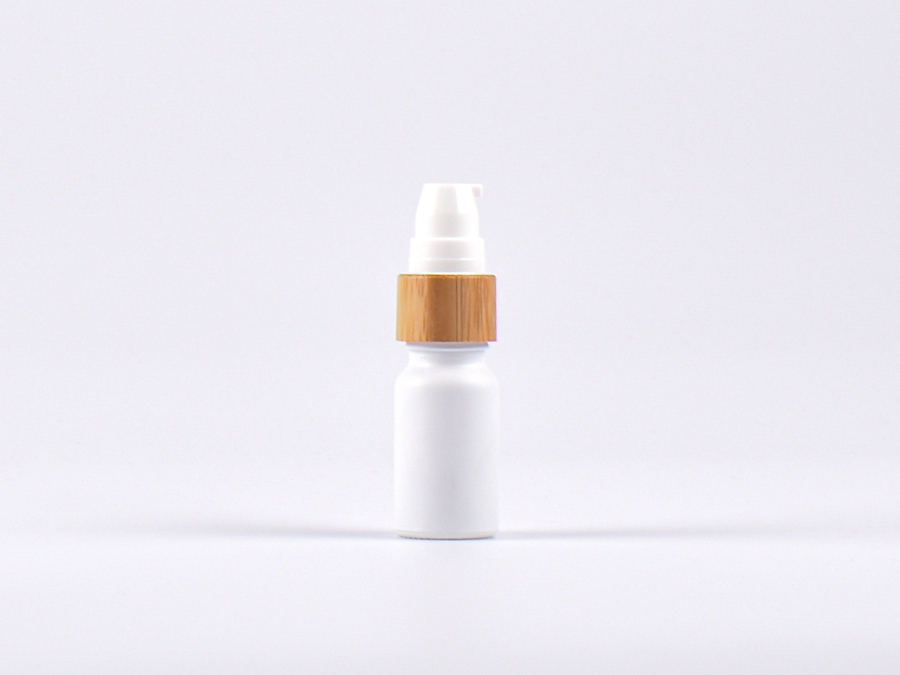 Weissglasflasche 10ml, mit Lotionspumpe Bambus