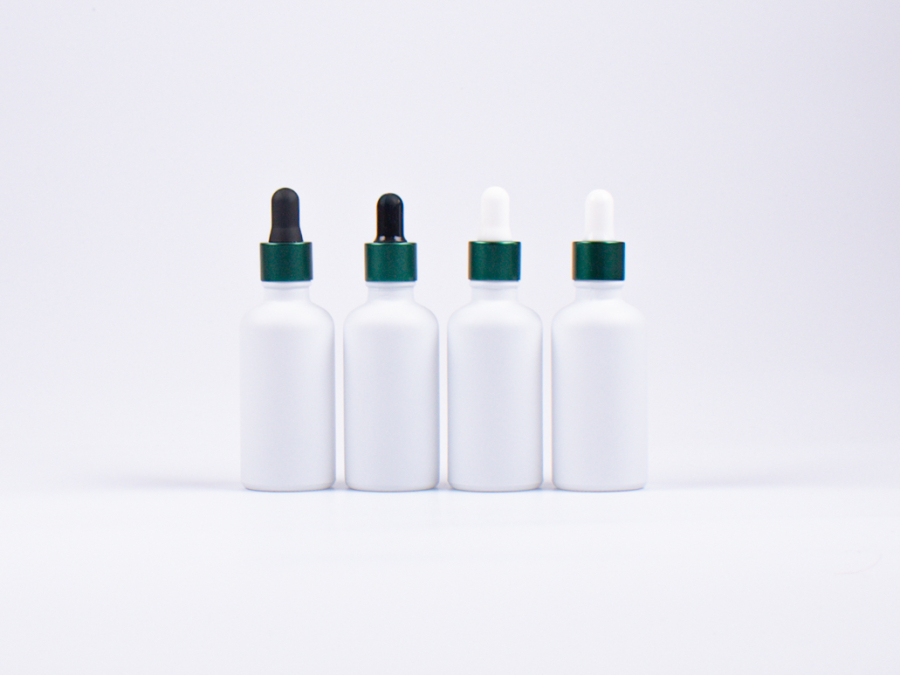 Weissglasflasche 30ml, mit Pipette grün-matt