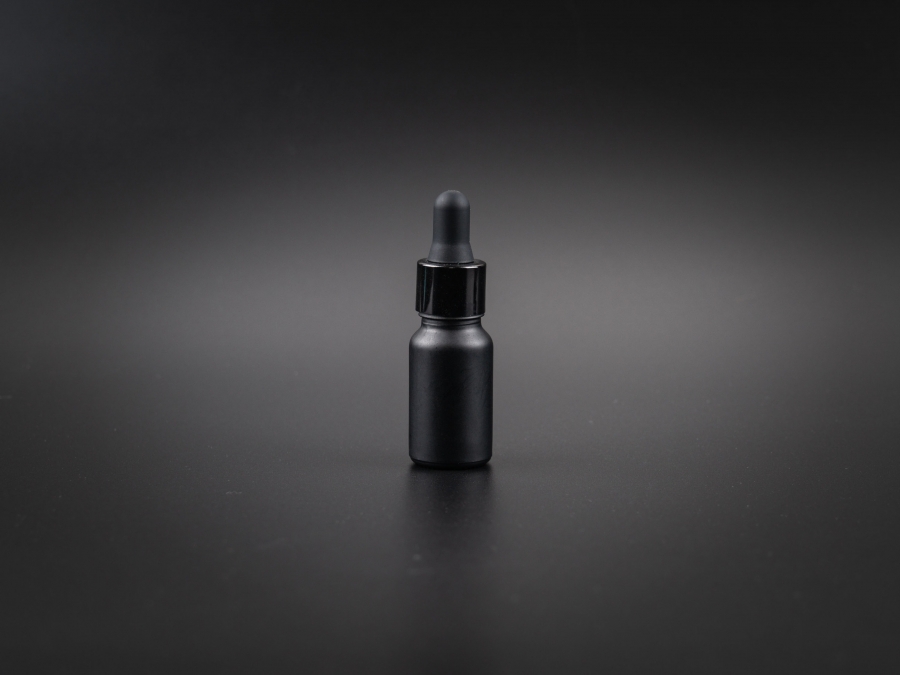 10ml-pipettenflasche-black-matte-glas