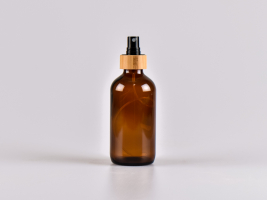 Braunglasflasche 220ml, mit Zerstäuber Bambus