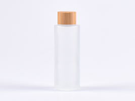 Glasflasche säuremattiert, 100ml, mit Schraubverschluss Bambus