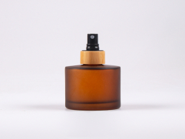 Braunglasflasche Lilly 180 ml - Zerstäuber Bambus