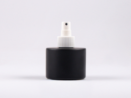 Schwarzglasflasche Lilly 130 ml - Zerstäuber Kunststoff