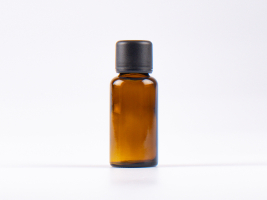 Braunglasflasche 30ml, mit Schraubverschluss & Giessring