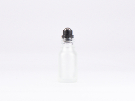 Glasflasche-mit-Roll-On-Montur-Glas-Stahl