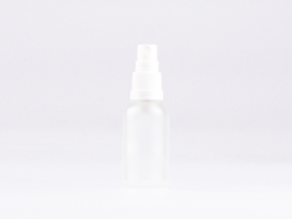 zerstaeuberflasche-glas-schwarz-kosmetik