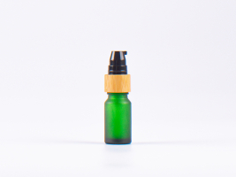 Grünglasflasche 10ml, mit Lotionspumpe Bambus