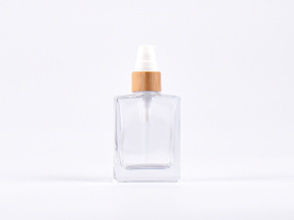 Klarglasflasche "Miro" 50ml, mit Lotionspumpe Bambus