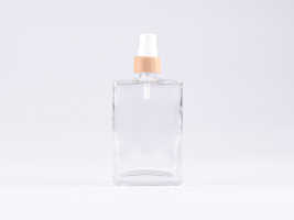 Klarglasflasche "Miro" 100ml, mit Zerstäuber Bambus