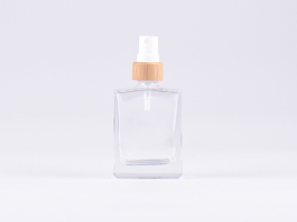 Klarglasflasche "Miro" 50ml, mit Zerstäuber Bambus