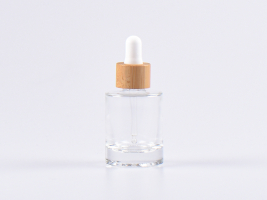 Glasflasche "Raoul" 30ml, mit Pipette Bambus