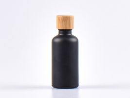 Schwarzglasflasche 50ml, mit Schraubverschluss Bambus
