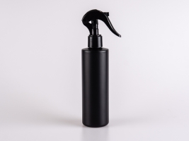 Flasche "Tara" 250ml, matt-schwarz, mit Triggerpumpe