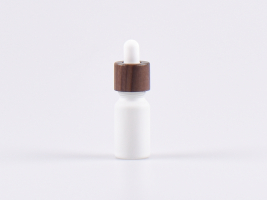 Weissglasflasche 10ml, mit Pipette Walnut