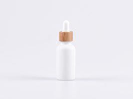 Weissglasflasche 30ml, mit Pipette Bambus