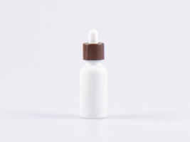 Weissglasflasche 30ml, mit Pipette Walnut