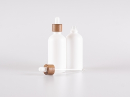 Weissglasflasche 100ml, mit Pipette Walnut