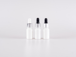 Weissglasflasche 10ml, mit Pipette silber